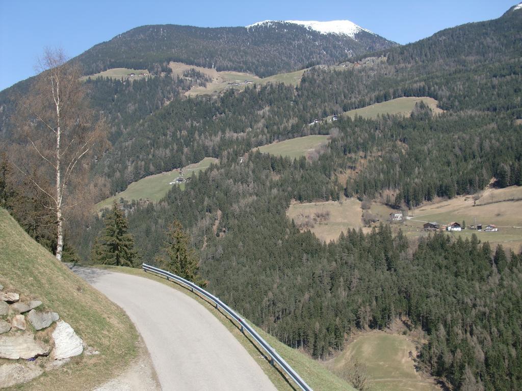 Ausserangistlhof Campo Tures Pokoj fotografie